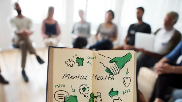 Personas con problemas de salud mental tienen un mayor riesgo de experimentar problemas crónicos de salud física